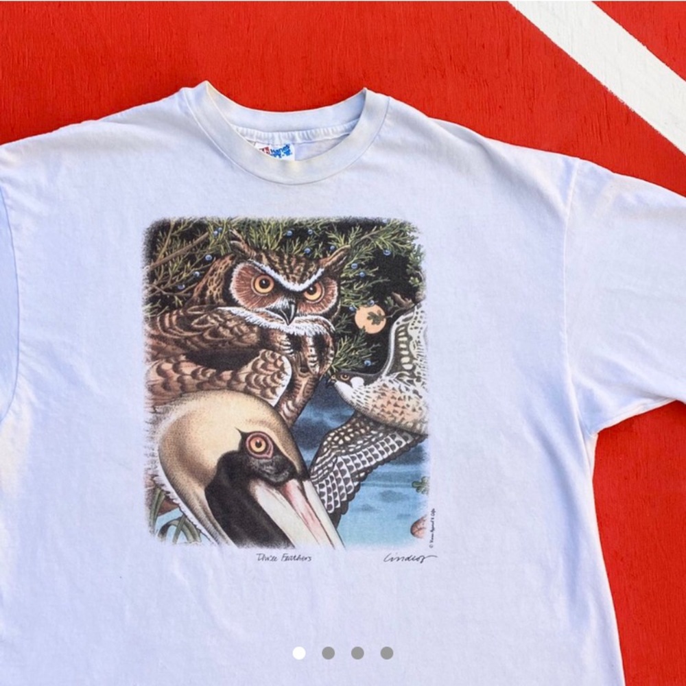 Vintage Bird Graphic T-Shirt